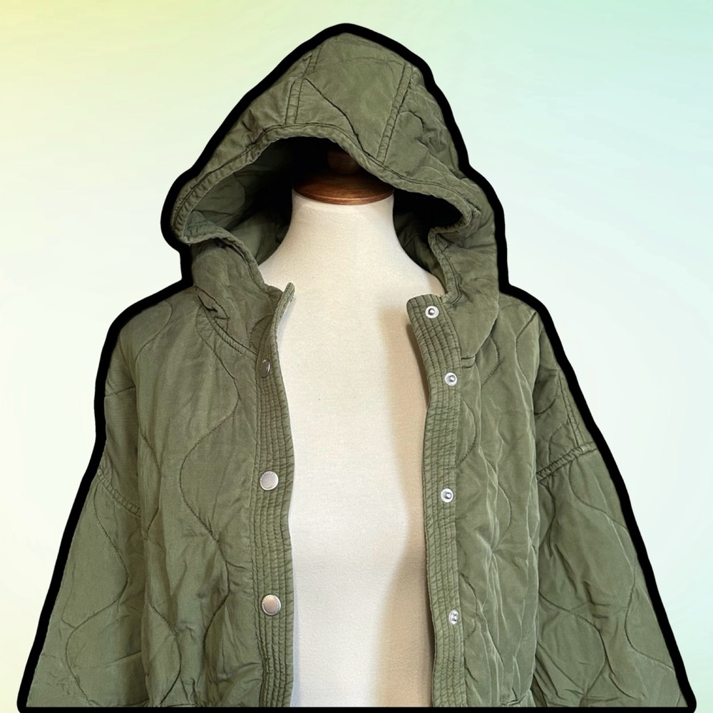🌈 Beautiful Green Quilted Hooded Jacket